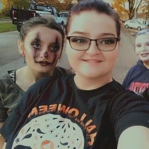 Meet your Posher, Jasmin